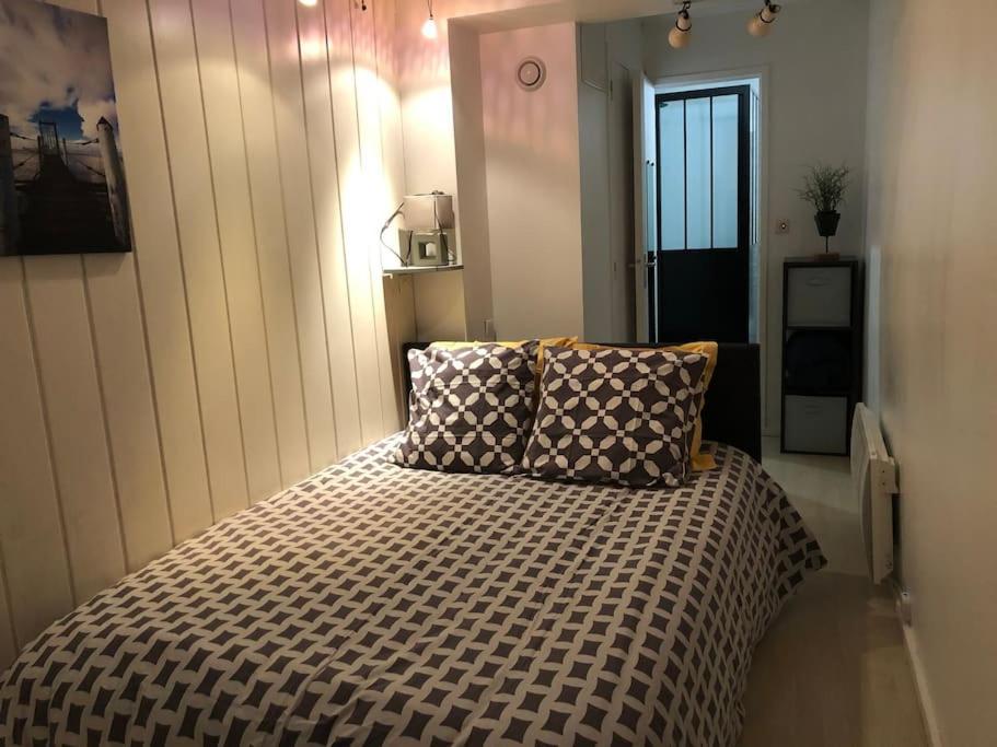Maison Type Loft - Avec Parking En Plein Centre لا روشيل المظهر الخارجي الصورة